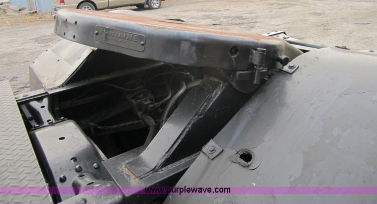 image for item 4350 1982 Chevrolet Kodiak semi truck