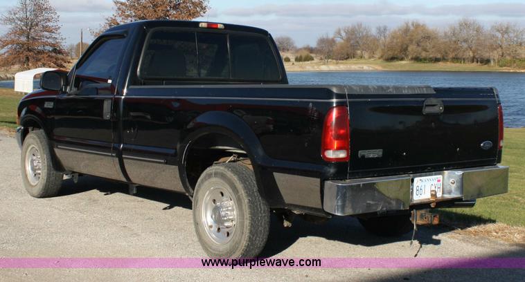 image for item 4794 1999 Ford F250