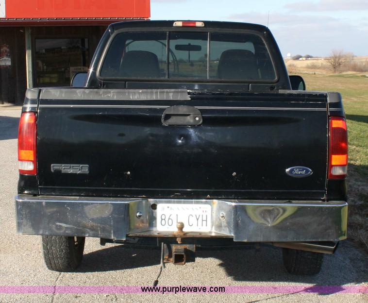 image for item 4794 1999 Ford F250