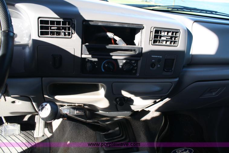 image for item 4794 1999 Ford F250