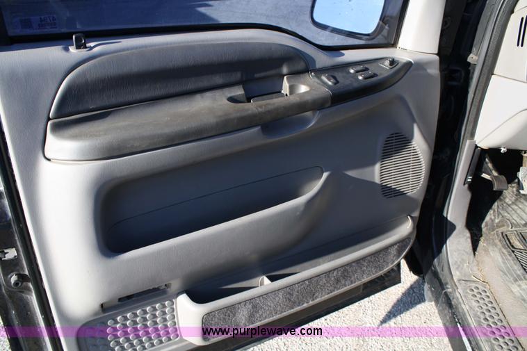 image for item 4794 1999 Ford F250