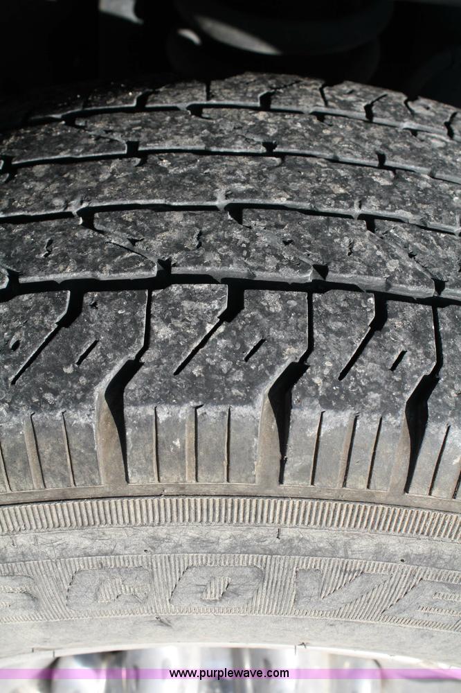 image for item 4794 1999 Ford F250