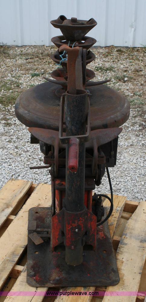 image for item 4839 Big Fours tire changer