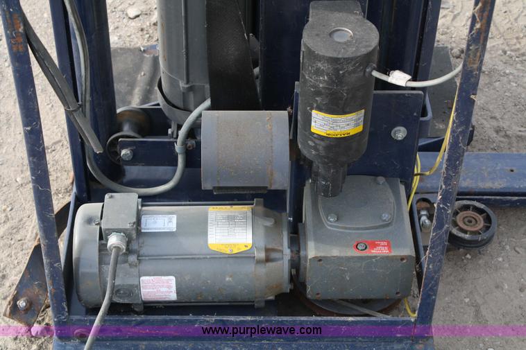 image for item 4886 Lantech pallet wrapping machine with two turn tables