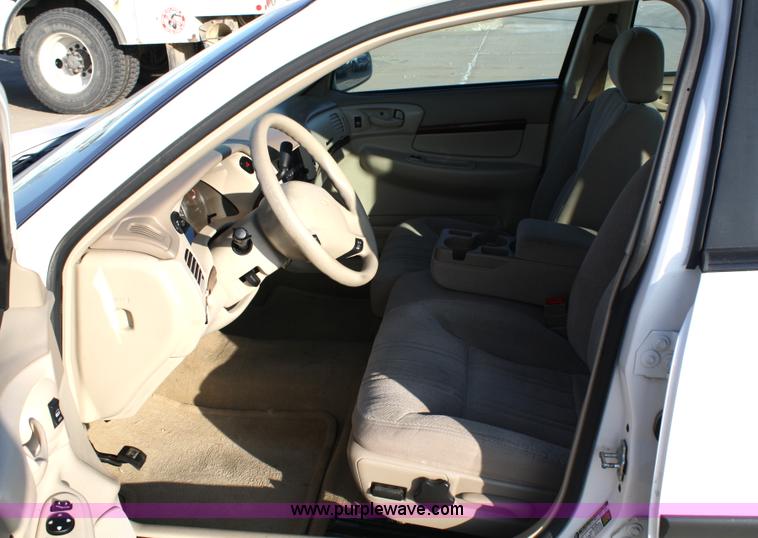 image for item 4892 2004 Chevrolet Impala
