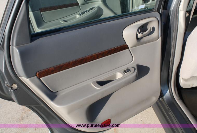 image for item 4893 2005 Chevrolet Impala