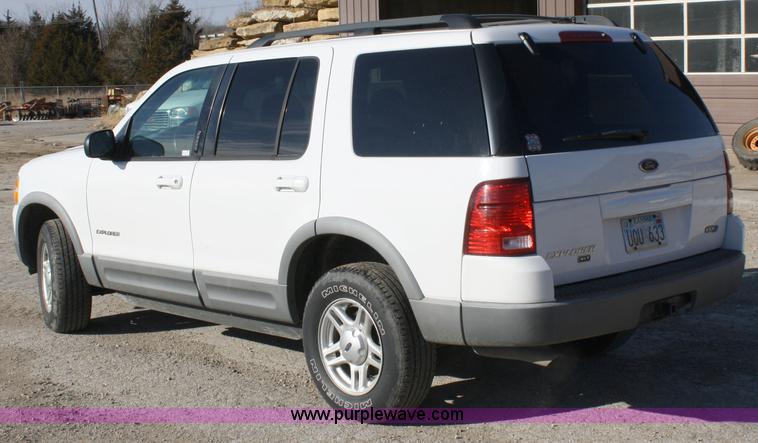 image for item 4911 2002 Ford Explorer XLT