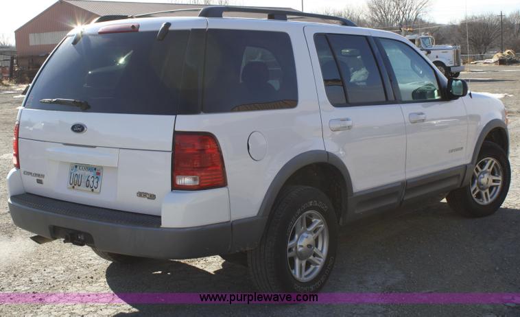 image for item 4911 2002 Ford Explorer XLT