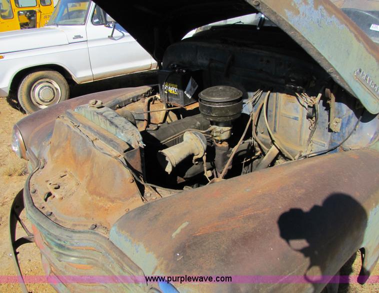 image for item 5162 1951 Chevrolet 5600 3/4 ton pickup truck