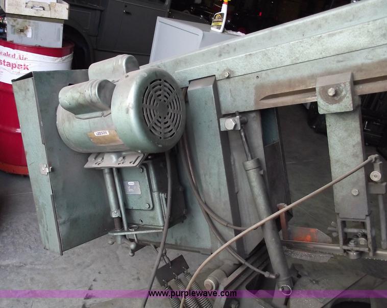 image for item 5441 Ellis 3000 band saw