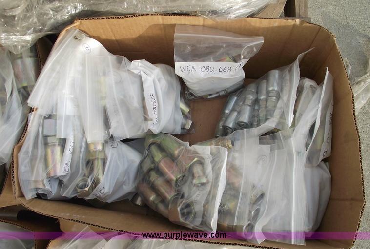 image for item 5442 Weatherhead T-4000 hose crimper