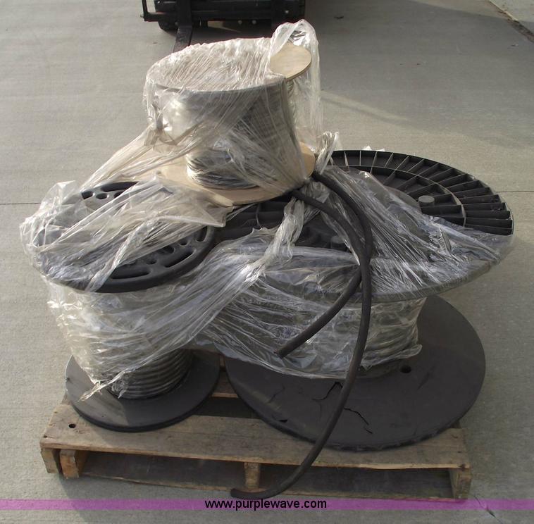 image for item 5442 Weatherhead T-4000 hose crimper