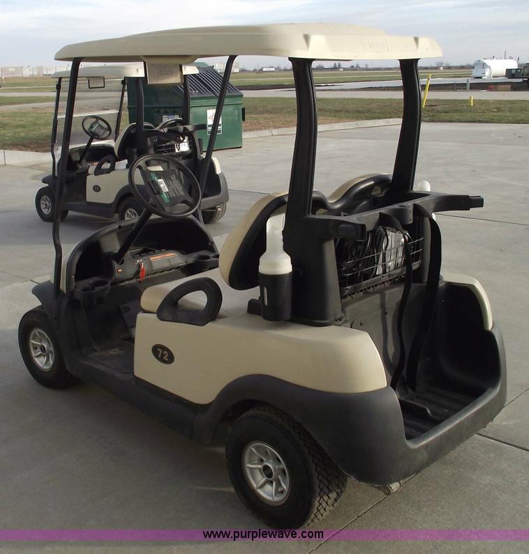 image for item 5445 2006 Club Car golf cart