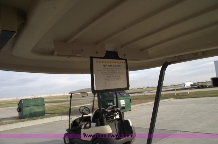 image for item 5445 2006 Club Car golf cart