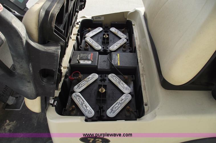 image for item 5445 2006 Club Car golf cart