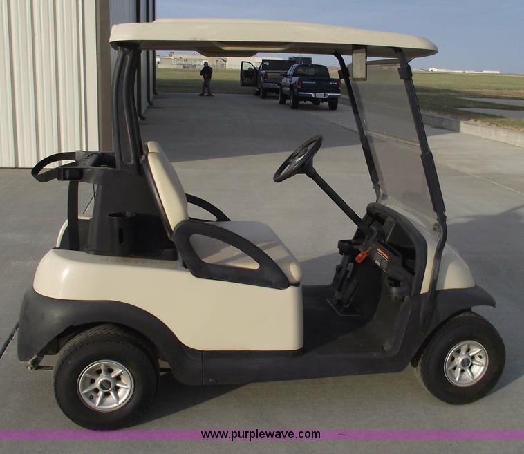 image for item 5446 2006 Club Car golf cart