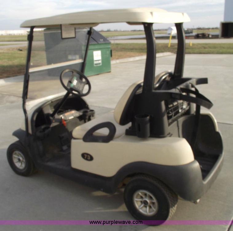 image for item 5446 2006 Club Car golf cart