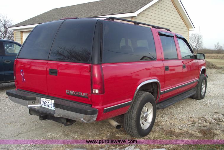 image for item 5455 1996 Chevrolet K1500 LT Suburban