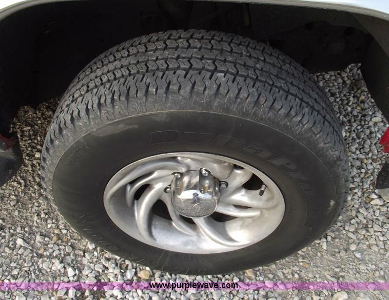 image for item 5455 1996 Chevrolet K1500 LT Suburban