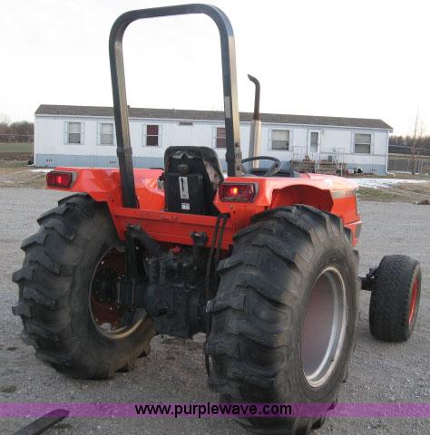 image for item 5542 1996 Kubota M4700 tractor