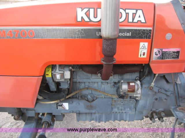 image for item 5542 1996 Kubota M4700 tractor