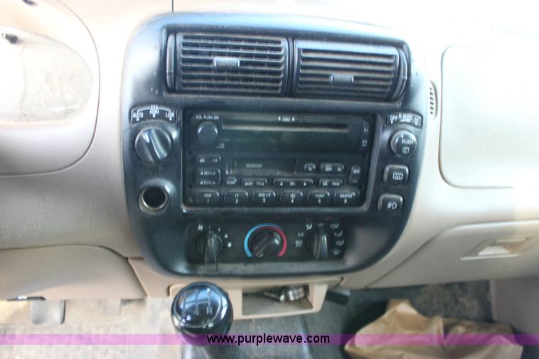 image for item 6383 1989 Ford Ranger