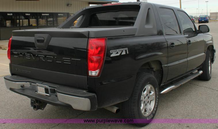 image for item 6532 2003 Chevrolet Avalanche K1500
