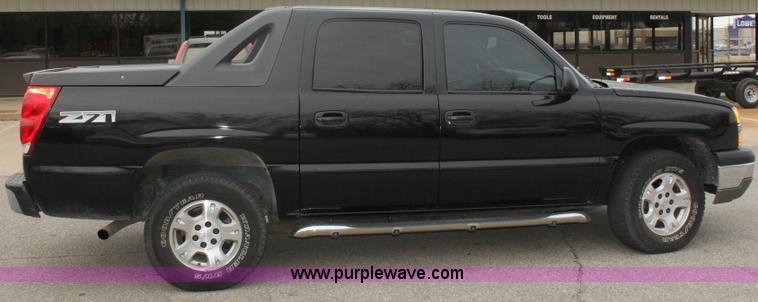 image for item 6532 2003 Chevrolet Avalanche K1500