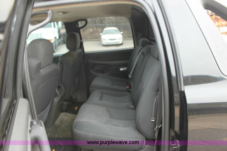 image for item 6532 2003 Chevrolet Avalanche K1500