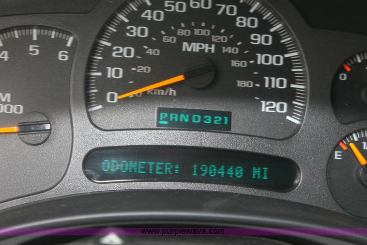 image for item 6532 2003 Chevrolet Avalanche K1500