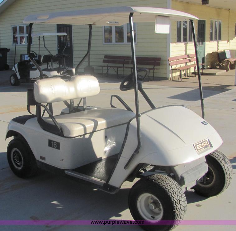 image for item 6759 2002 EZ-GO electric golf cart