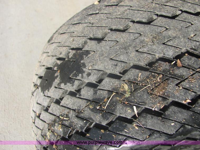 image for item 6759 2002 EZ-GO electric golf cart