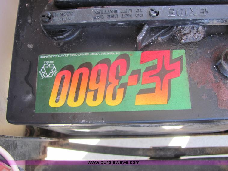 image for item 6759 2002 EZ-GO electric golf cart