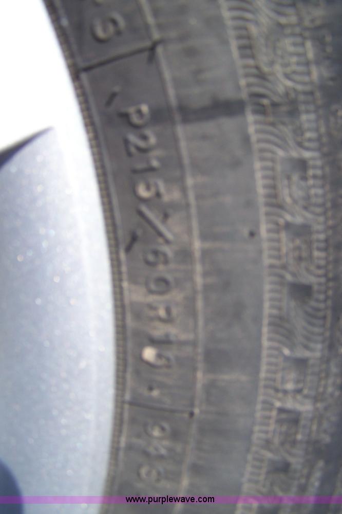 image for item 7000 2006 Ford Taurus SE