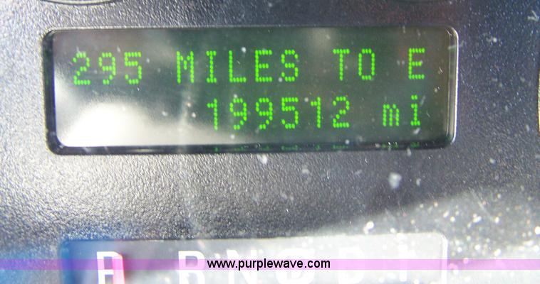 image for item 7001 2007 Ford Taurus SE