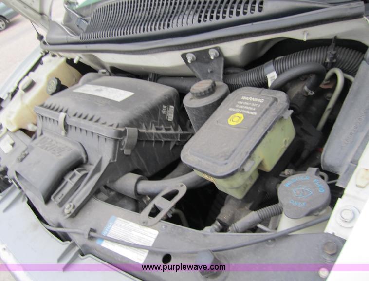 image for item 7523 2000 GMC Savana G2500 cargo van