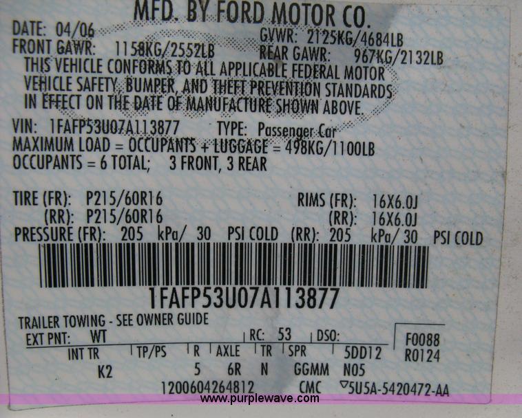 image for item 8085 2007 Ford Taurus SE