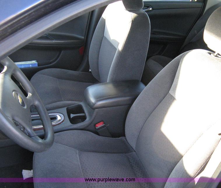 image for item 8086 2008 Chevrolet Impala LS