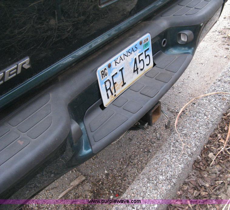 image for item 8091 1998 Chevrolet Blazer