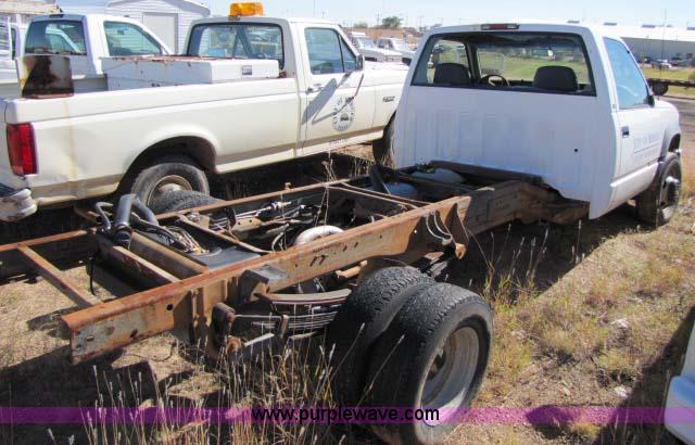 image for item 8249 1997 Chevrolet K2500 cab and chassis