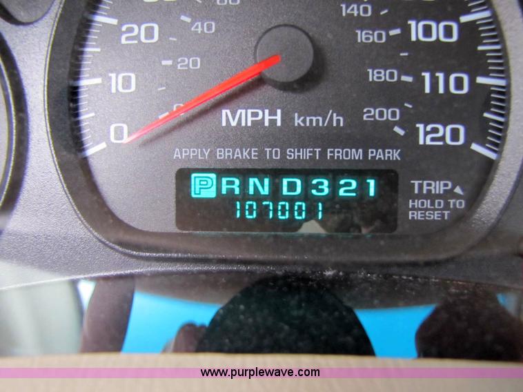 image for item 8306 2001 Chevrolet Impala