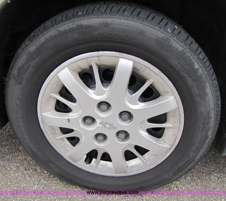 image for item 8306 2001 Chevrolet Impala