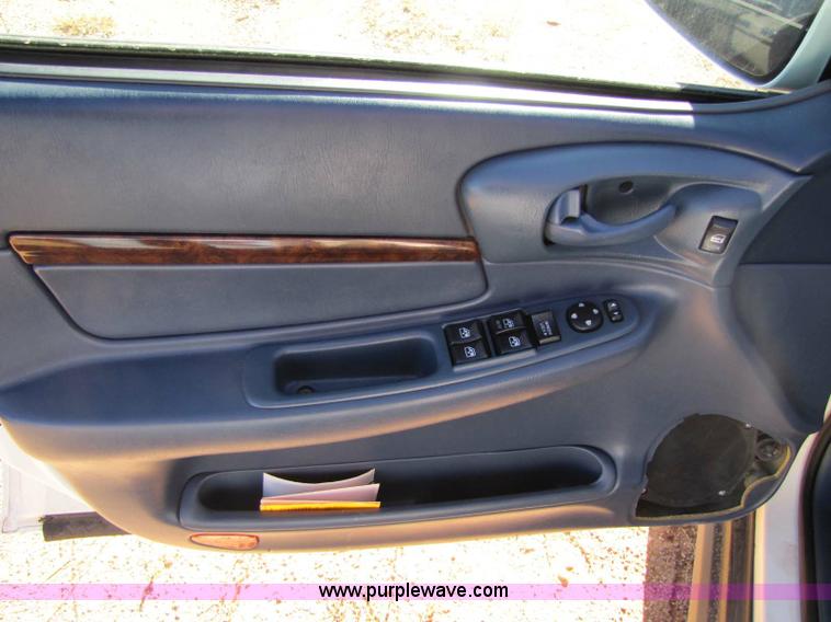 image for item 8311 2005 Chevrolet Impala