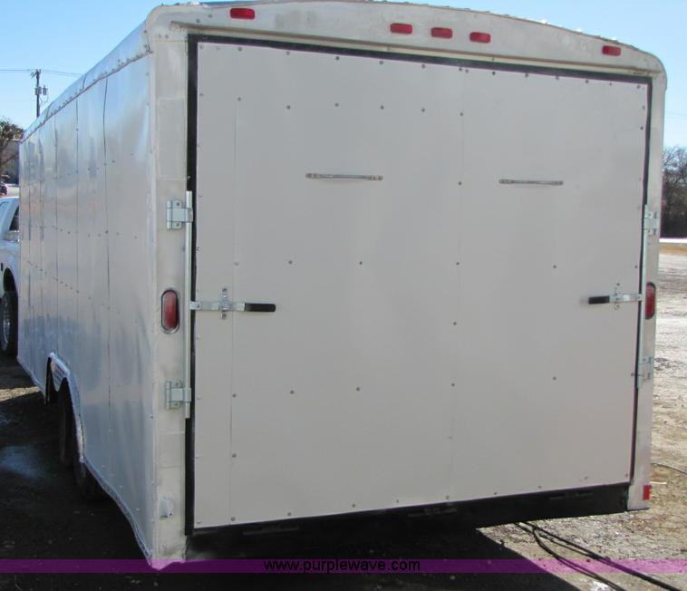 image for item 8340 2009 Tailwind 27' trailer