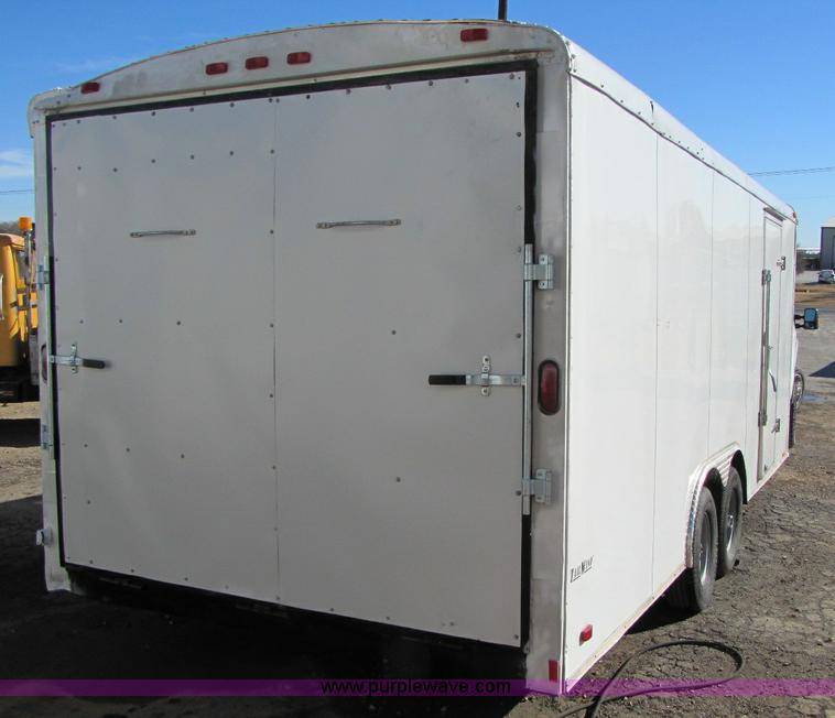 image for item 8340 2009 Tailwind 27' trailer