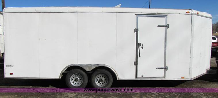 image for item 8340 2009 Tailwind 27' trailer