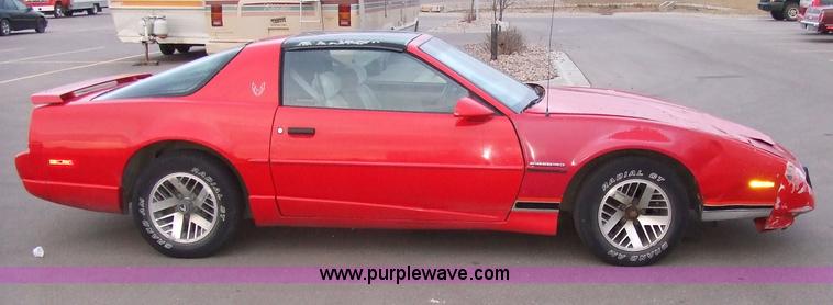 image for item 2356 1992 Pontiac Firebird