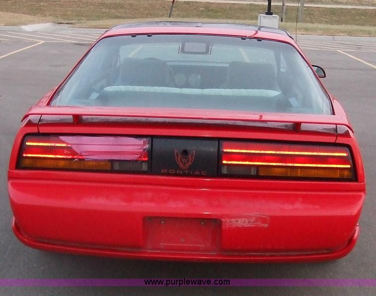 image for item 2356 1992 Pontiac Firebird