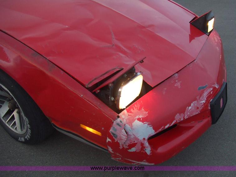 image for item 2356 1992 Pontiac Firebird