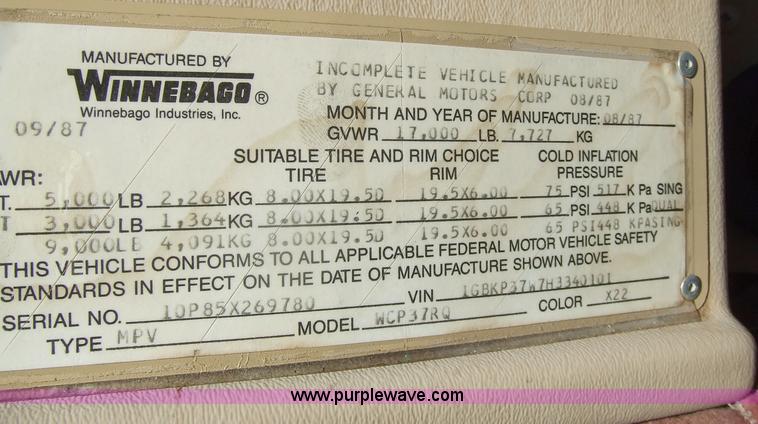 image for item 2360 1987 Chevrolet Elandan 33' Winnebago
